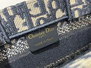 Dior Mini Tote Blue and beige Oblique Size 21.5 x 13 x 7.5 cm  - 4