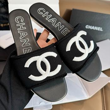 Chanel Slippers Black 