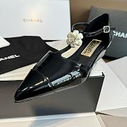 Chanel Pearl Flower Loafers Black - 4