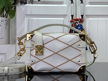 Louis Vuitton Side Trunk PM Handbag M25216 White Size 18 x 12.5 x 8 cm