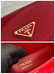 Prada Shoulder Bag Red Patent Leather Size 21 x 17 x 6 cm - 2