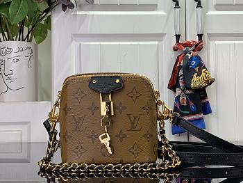 Louis Vuitton Just In Case M47162 Size 13 x 14 x 11.5 cm