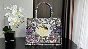 Dior Book Tote Medium 01 Size 36 x 18 x 28 cm - 6