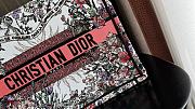 Dior Book Tote Medium 02 Size 36 x 18 x 28 cm - 4