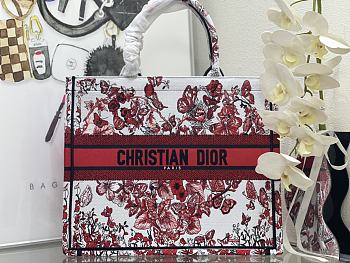 Dior Book Tote Large 05 Size 41 x 35 x 18 cm