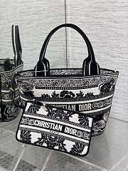 Dior Hat Basket Bag White and Black Size 27 x 20 x 8 cm - 6