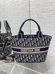 Dior Hat Basket Bag White and Blue Size 27 x 20 x 8 cm - 1