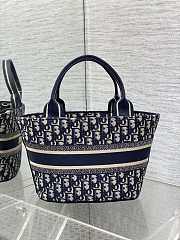 Dior Hat Basket Bag White and Blue Size 27 x 20 x 8 cm - 2