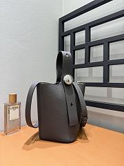 Loewe Mini Leather Pebble Bucket Bag Gray Size 19 cm - 4