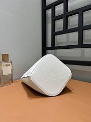 Loewe Mini Leather Pebble Bucket Bag White Size 19 cm - 5