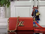 Louis Vuitton Twist West Pochette Epi Leather Red M83077 Size 19 x 10.5 x 6.5 cm - 1