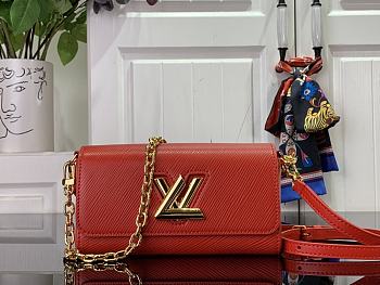 Louis Vuitton Twist West Pochette Epi Leather Red M83077 Size 19 x 10.5 x 6.5 cm