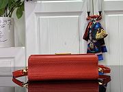 Louis Vuitton Twist West Pochette Epi Leather Red M83077 Size 19 x 10.5 x 6.5 cm - 2