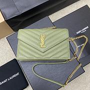 YSL Woc Small Envelope Bag Green Size 19 x 11.5 x 4 cm - 1