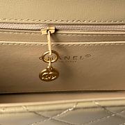 Chanel Vintage Beige Double Turnlock Single Flap Size 23 ×16 cm - 4