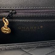 Chanel Vintage Black Double Turnlock Single Flap Size 23 ×16 cm - 3