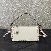 Valentino Garavani White Leather Bag Size 19 x 13 x 7 cm - 1