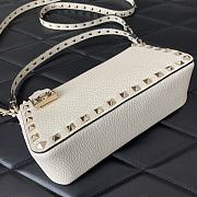 Valentino Garavani White Leather Bag Size 19 x 13 x 7 cm - 6