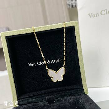  Van Cleef & Arpels Yellow Gold Mother Of Pearl Sweet Alhambra Butterfly Necklace