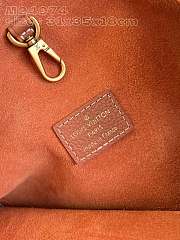 Louis Vuitton Low Key Hobo MM M24856 Brown Size 31 x 35 x 18 cm - 2