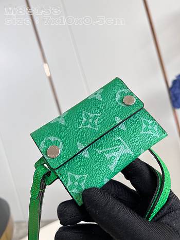 Louis Vuitton Card Holder Necklace Taigarama M83153 Green Size 7.6 x 10 x 0.5 cm