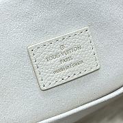 Louis Vuitton M47106 Milk White Backpack Size 20 x 22 x 14 cm - 3