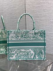 Dior Book Tote Green Medium Size 36 x 18 x 28 cm - 6