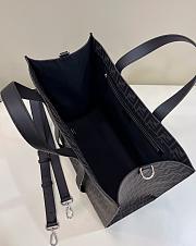 Fendi Black Fabric Shopping Bag Size 42 x 18 x 36.5 cm - 5