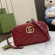 Gucci Black Leather GG Marmont Small Matelassé Bag Burgundy Size 13 x 24 x 7 cm - 1