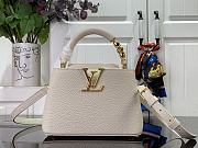 Louis Vuitton Capucines Mini Handbag M48865 White Size 21 x 14 x 8 cm - 1