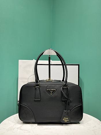 Prada Re-Edition 1978 Medium Two-Handle Bag Black Size 30 x 17.5 x 9 cm