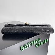 Bottega Veneta Andiamo Black Clutch Size 31 x 13 x 3 cm - 6