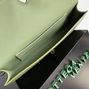 Bottega Veneta Andiamo Green Clutch Size 31 x 13 x 3 cm - 6