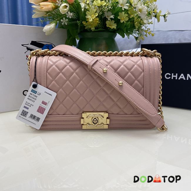 Chanel Boy Bag Grain Calfskin Pink Size 25 cm - 1