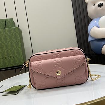 Gucci GG Super Mini Shoulder Bag Pink Size 18 x 11 x 4 cm