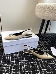 Celine Low-heeled Arc de Triomphe Shiny Leather Beige - 6