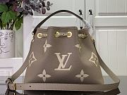 Louis Vuitton Bundle Bag M46545 Elephant Grey Size 28 x 20 x 11.5 cm - 4