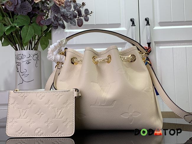 Louis Vuitton Bundle Bag M46545 Off-White Size 28 x 20 x 11.5 cm - 1