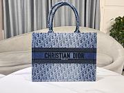 Dior Book Tote Denim Medium Size 36.5 x 27 x 16 cm - 3