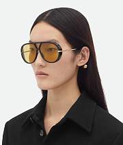 Bottega Veneta Drop Aviator Sunglasses  - 2