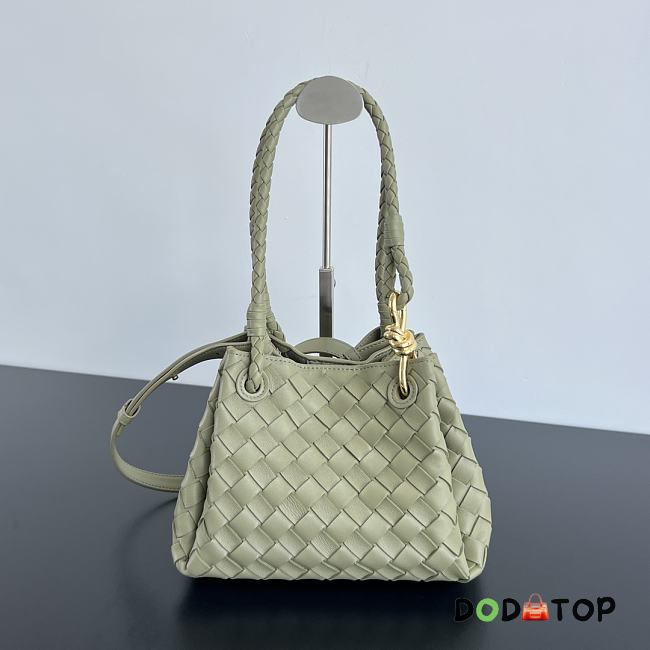 Bottega Veneta Andiamo Paravhute Handbag Green Size 21 x 17 x 16.5 cm - 1