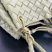 Bottega Veneta Andiamo Paravhute Handbag Green Size 21 x 17 x 16.5 cm - 2