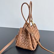 Bottega Veneta Andiamo Paravhute Handbag Brown Size 21 x 17 x 16.5 cm - 5