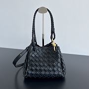 Bottega Veneta Andiamo Paravhute Handbag Black Size 21 x 17 x 16.5 cm - 1