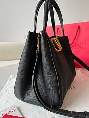 Valentino Garavani Alltime Medium Black Size 26 x 21 x 17 cm - 5