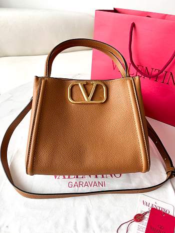 Valentino Garavani Alltime Medium Brown Size 26 x 21 x 17 cm