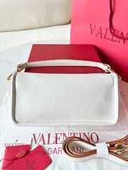 Valentino Vlogo 1960 Medium Lambskin Handbag White Size 26 x 13 x 9 cm - 5