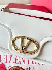 Valentino Vlogo 1960 Medium Lambskin Handbag White Size 26 x 13 x 9 cm - 3