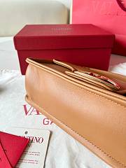 Valentino Vlogo 1960 Medium Lambskin Handbag Brown Size 26 x 13 x 9 cm - 4