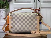 Louis Vuitton Side Trunk Handbag N40712 White Size 21 x 14 x 6 cm - 1